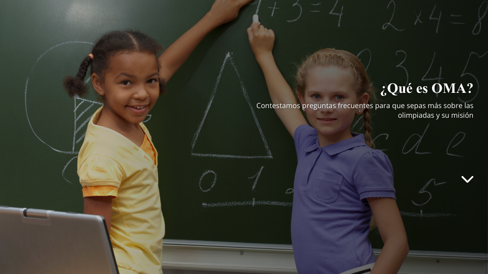 Imagen de tres jóvenes estudiantes