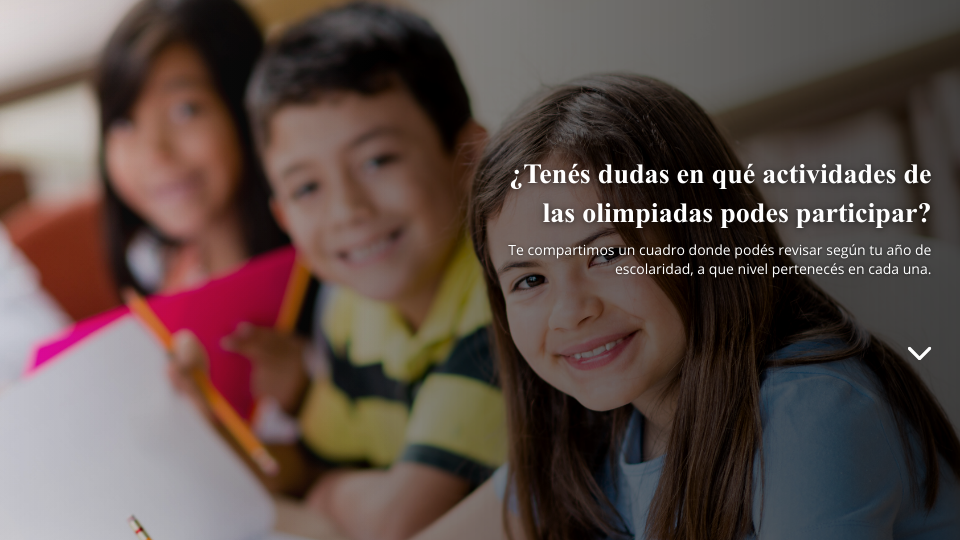 Imagen de tres jóvenes estudiantes